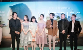 Ê kíp Mắt Biếc ra mắt tại Hà Nội