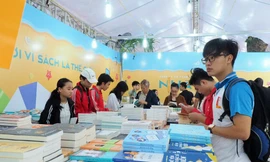 Doanh thu sơ bộ Ngày sách Việt Nam lần thứ 5 đạt khoảng 11 tỷ đồng 