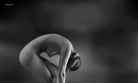 Triển lãm ảnh nude nghệ thuật mở cửa tự do cho công chúng