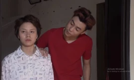 Con trai cô bán hoa sàm sỡ Ánh Dương