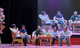 Các nhà thơ, nhà phê bình giới thiệu gương mặt thơ Trần Lê Khánh