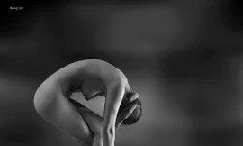 Tác phẩm của Nguyễn DzũngArt dự kiến có mặt trong triển lãm ảnh nude