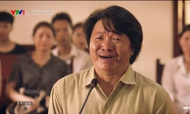 Ông Tỵ Phó Giám đốc bị đem làm hình nhân thế mạng, tuy nhiên người dân nhất định đòi chủ mỏ phải chịu trách nhiệm