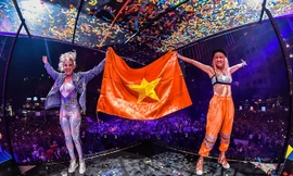 Chị em song sinh Nervo khuấy đảo phố đi bộ Nguyễn Huệ tháng 5/2018 tại Ravolution Music Festival