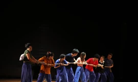 Vở sự sống do cố NSND Anh Tú đồng đạo diễn nhận giải vàng