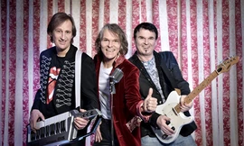 Ban nhạc Joy đánh giá cao đội tuyển Việt Nam