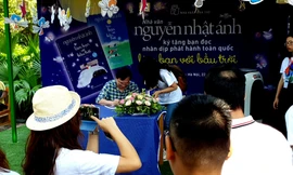 Giời trẻ vẫn nồng nhiệt chờ đón Nguyễn Nhật Ánh