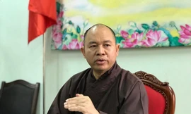Thượng tọa Thích Đức Thiện lên tiếng về việc thầy Toàn đòi giữ tài sản sau khi xả giới hoàn tục. Ảnh: NGUYÊN KHÁNH