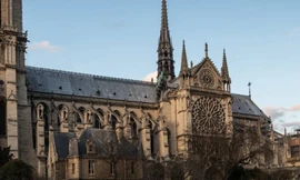 Nhà thờ Đức Bà Paris được mệnh danh là trái tim Paris