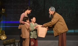 Tái hiện câu chuyện xúc động về Chủ tịch Hồ Chí Minh trong "Muôn vàn tình thương yêu"