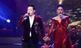 Quang Lê-Lệ Quyên hát lại bản hit Sầu tím thiệp hồng