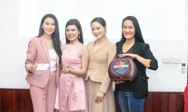 Dàn diễn viên hẹn nhau tặng đồ để đấu giá gây quỹ Mottainai