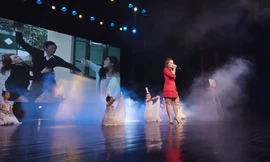 Bảo Thanh khoe giọng hát "Cảm ơn con nhé"