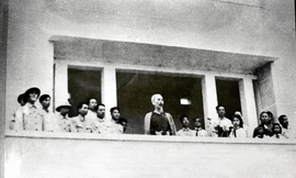 Tái hiện hình ảnh Bác Hồ trong đêm nghệ thuật tối 30/9