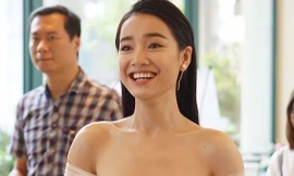 Nhã Phương tươi tắn xuất hiện tại Hà Nội. Ảnh: Bảo Hân