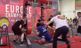 Kinh hãi chứng kiến lực sĩ Nga gãy gập hai chân vì nâng tạ quá mức