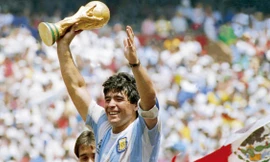 Làng bóng Việt tiếc thương huyền thoại Maradona