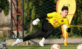 Vì sao Văn Lâm mất suất bắt chính tại Thai League?
