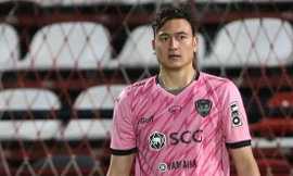 Nỗ lực của Văn Lâm không thể giúp Muangthong thoát thua