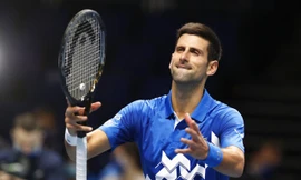 Djokovic đấu Thiem ở bán kết ATP Finals