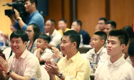 Cựu danh thủ Hồng Sơn nhận nhiều lời mời làm HLV V-League