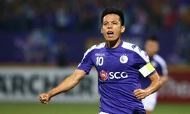 Văn Quyết sánh vai Park Ji Sung, lọt top 9 tiền vệ hay nhất châu Á