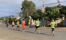 Tienphong Marathon 2020: Thử thách với cung đường biển Lý Sơn 