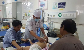 Bệnh nhi được cấp cứu và điều trị tại Bệnh viện Nhi đồng TP. Cần Thơ