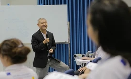 GS Trương Nguyện Thành. 