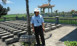 Đại gia Nam Định đi gom hàng ngàn hài cốt mồ côi