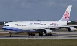 Xe chở hành lý đâm vào máy bay của China Airlines là sự cố nghiêm trọng.