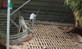 Chuyện chỉ có ở Việt Nam: Dùng cuốc, xẻng để “trùng tu” di tích