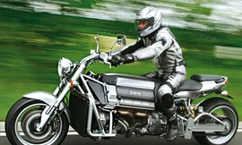 Môtô tự chế siêu khủng giá 20 tỷ