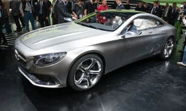Mercedes-Benz tung hàng từ tháng 7