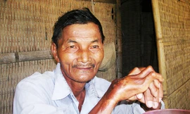 Hy hữu, lão nhân 45 năm chưa hề chợp mắt