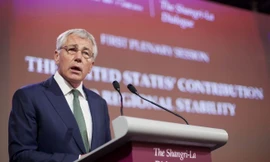 Bộ trưởng Quốc phòng Mỹ Chuck Hagel phát biểu tại Đối thoại Shangri-La. (Ảnh: AFP/TTXVN) 