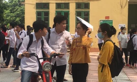 Khá Bảnh vào đề văn, chấm dứt ngay