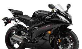 Honda CB1000: Thiên thần hay sát thủ?