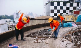 Có nên 'khai tử' thủy đài khổng lồ ở TPHCM