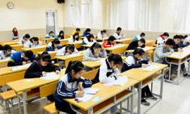 Trên 1200 học sinh tham gia kỳ thi Olympic tiếng Anh THCS