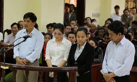 Năm năm tù cho nữ y sĩ tiêm nhầm vắc-xin làm 3 trẻ tử vong