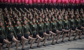 Quân đội Nhân dân Triều Tiên trong lễ duyệt binh kỉ niệm 105 ngày sinh cố lãnh tụ Kim Nhật Thành hôm 15/4.