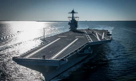 Tàu sân bay đắt nhất lịch sử Hải quân Mỹ USS Gerald R.Ford rẽ sóng ra khơi lần đầu tiên hôm 9/4.
