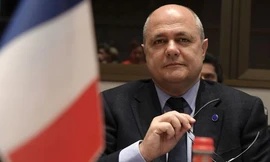 Bộ trưởng Nội vụ Pháp Bruno Le Roux.