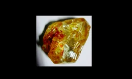 Viên kim cương được mục sư Emmanuel Momoh đào được ở mỏ Kono, Sierra Leone.