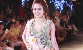 Hoàng Thùy Linh lần đầu làm người mẫu sàn catwalk