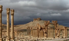 Thành cổ Palmyra là một trong những công trình lịch sử quan trọng nhất ở Trung Đông. Ảnh: BBC