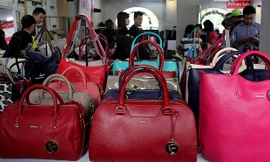 Giỏ xách, một trong những mặt hàng giảm giá "khủng"