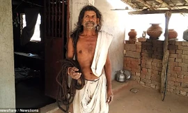 Ông Savjibhai Rathwa.