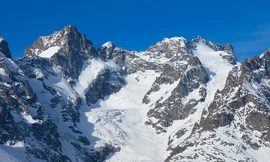 Lở tuyết trên dãy Alps, 5 người leo núi thiệt mạng